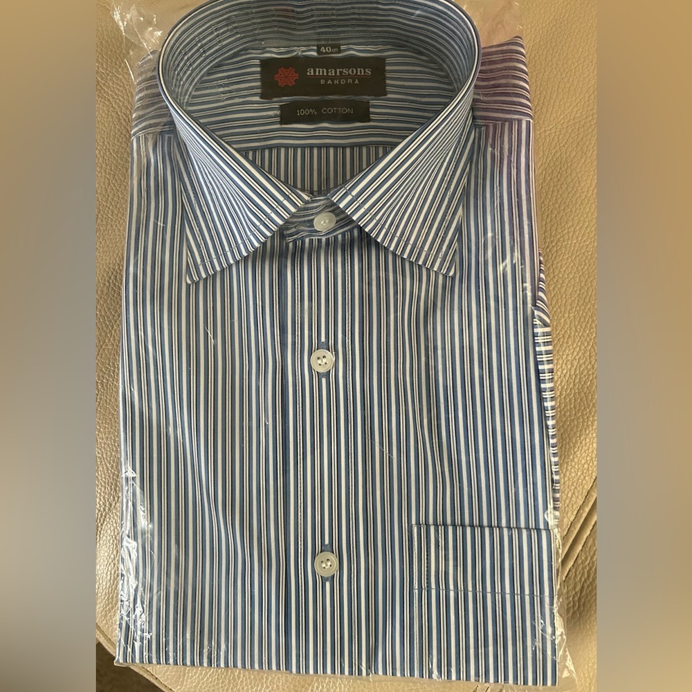 NWOT Men's Blue Striped Dress Shirt, long sleeve. Size 40cm (Medium).Never worn